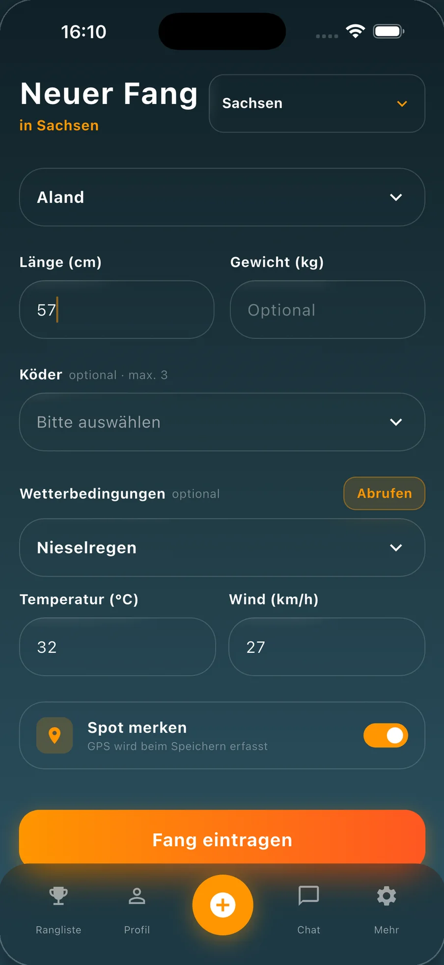 Eingabemaske für einen neuen Fang mit Fischart, Länge, Gewicht und Wetterdaten